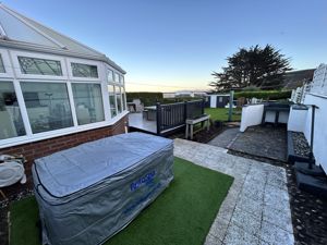 Photo 25- click for photo gallery